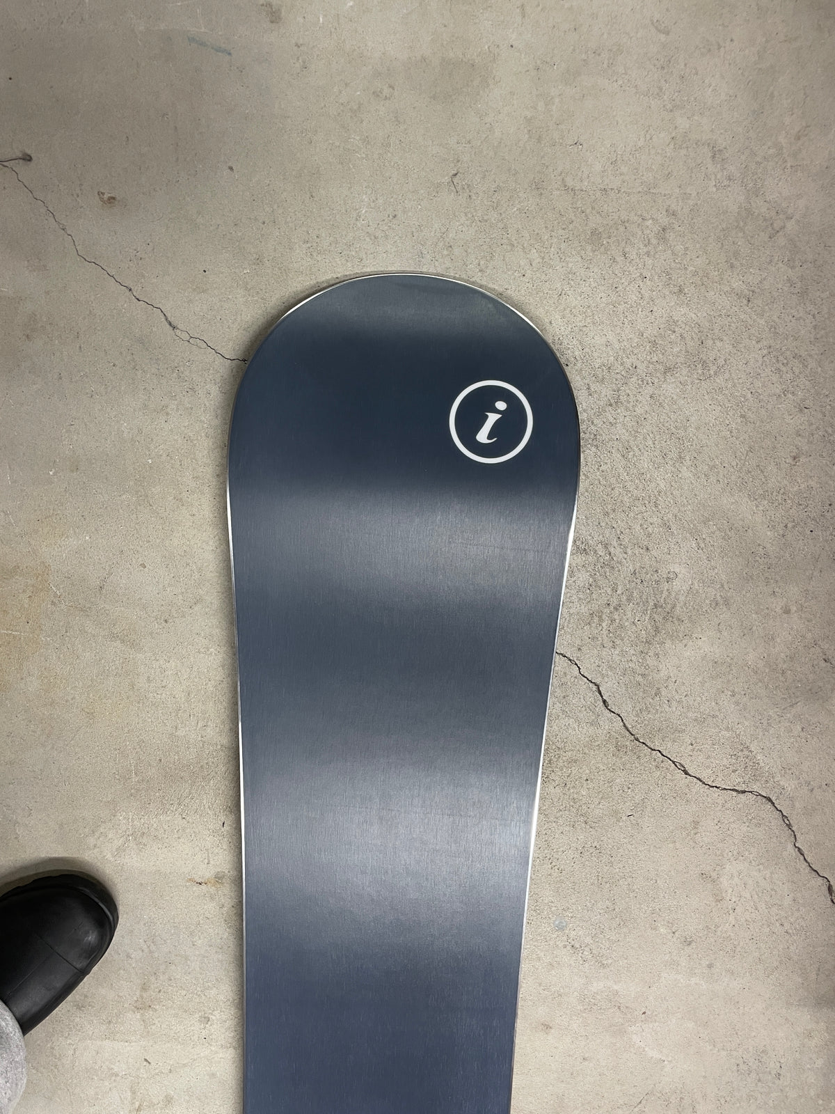 INFORMATION GARAGE COMPOSITE SNOWBOARD