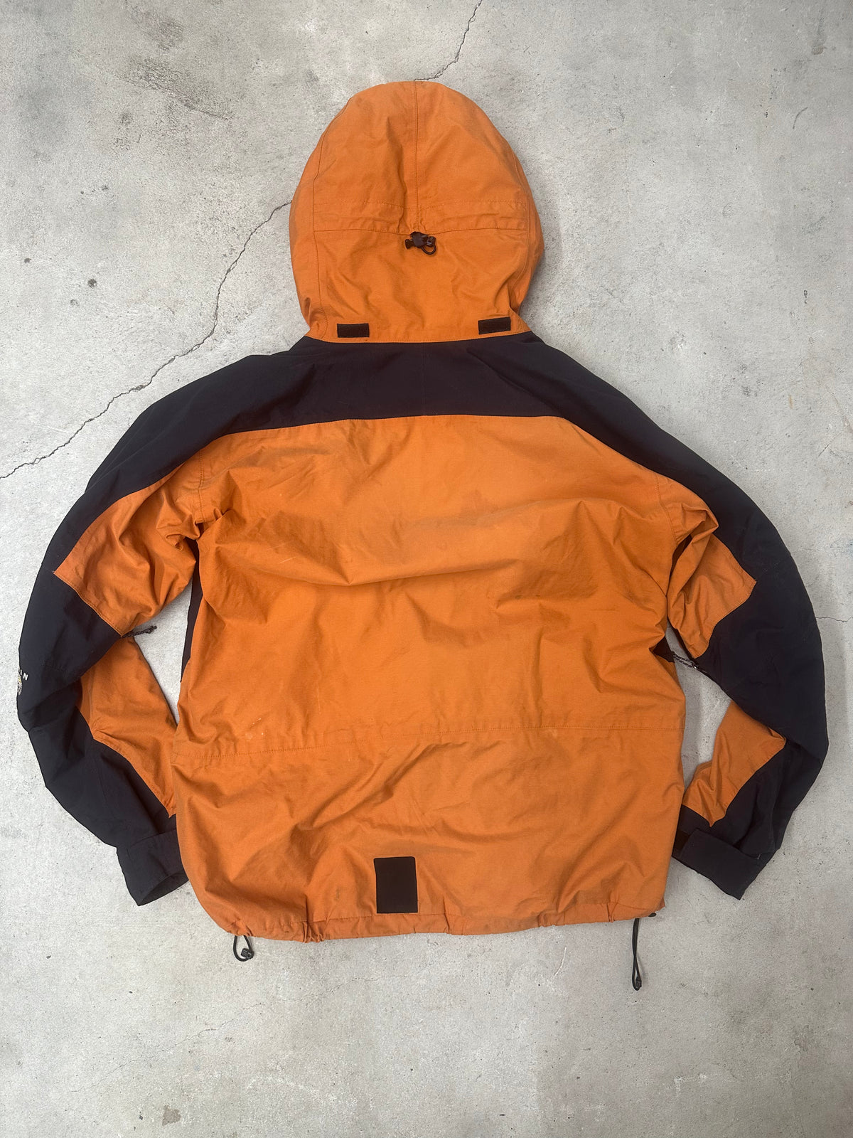 MOUNTAIN HARDWARE CONDUIT JACKET