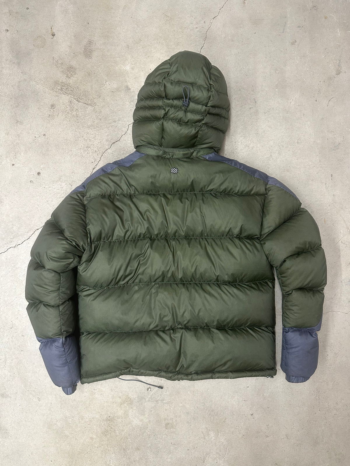 SHERPA GOOSE DOWN PUFFER JACKET