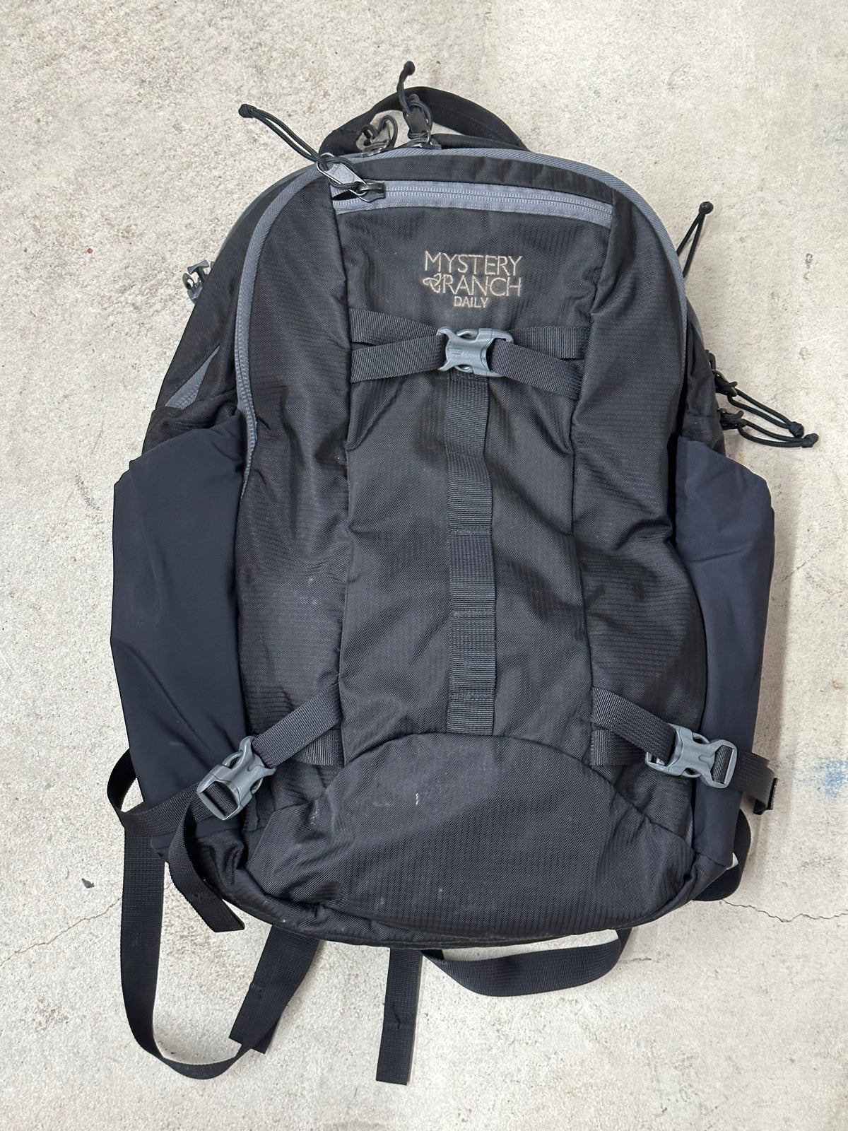 MYSTERY RANCH DAILY PACK