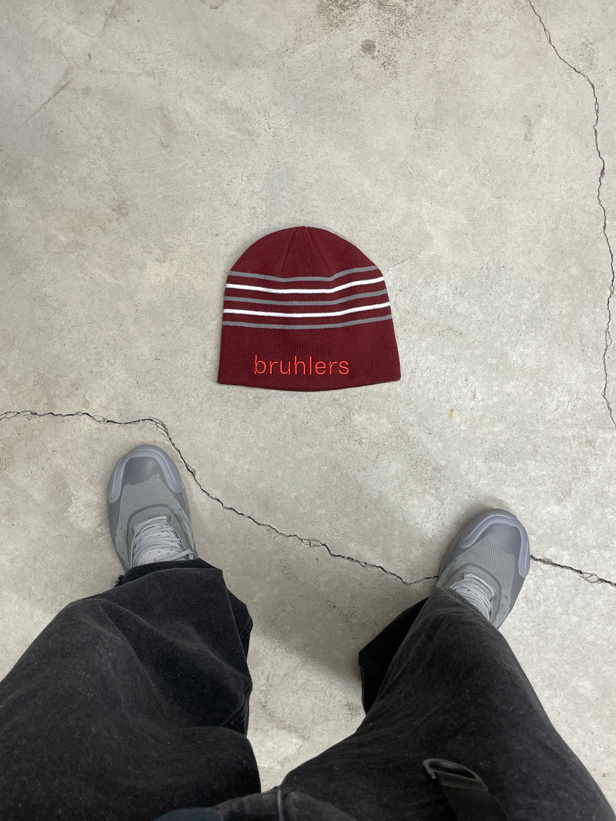 BRUHLERS MORE WAX BEANIE CARMINE
